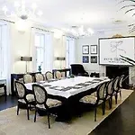 Private At Manor *