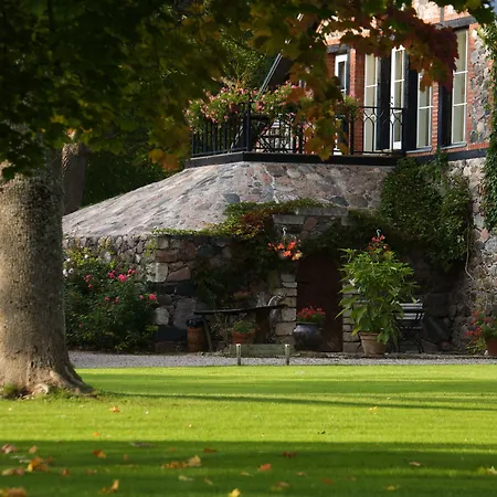 Private At Manor Villa