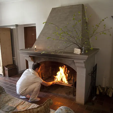 Private At Manor מלון