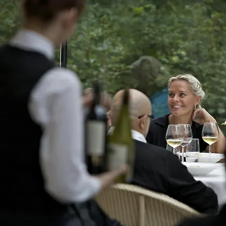 Willa Private At Manor