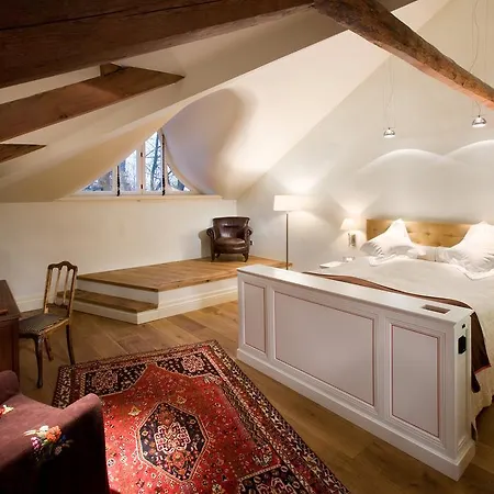 Private At Manor Padaste (Muhu)