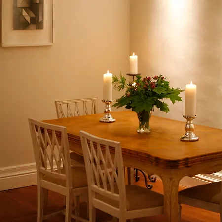 Private At Manor Pädaste